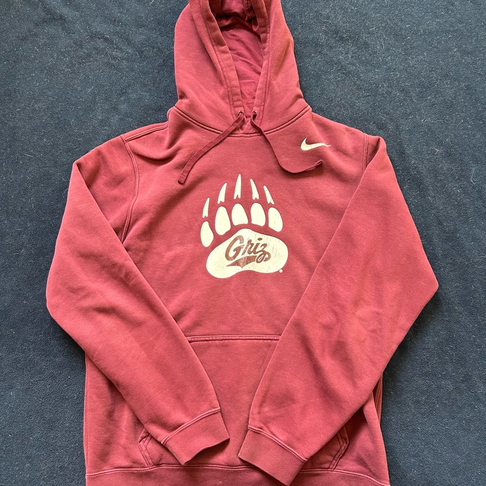 Nike Men’s Maroon Montana Griz Hoodie